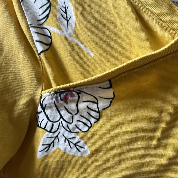 Tea Collection. Wrap Dress. Size 8. - Picture 4 of 6